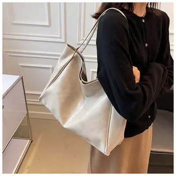 2023 Большая сумка Commuter Female Nags Новая модная универсальная сумка из искусственной кожи Мягкая повседневная сумка на плече Женская сумка-тоут