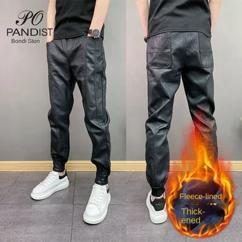 Модные эластичные повседневные брюки с эластичной талией для мужчин с флисом ветрозащитные и теплые осенне-зимние брюки черные брюки из искусственной кожи для мужчин