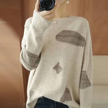 Новый осенне-зимний модный корейский выпуск Универсальное сращивание Свободный, тонкий и простой вестернизированный женский свитер с длинным рукавом